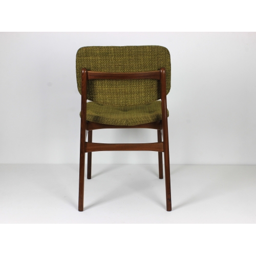 Komplet czterech tekowych krzeseł,...