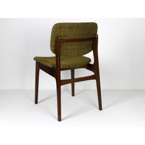 Komplet czterech tekowych krzeseł,...