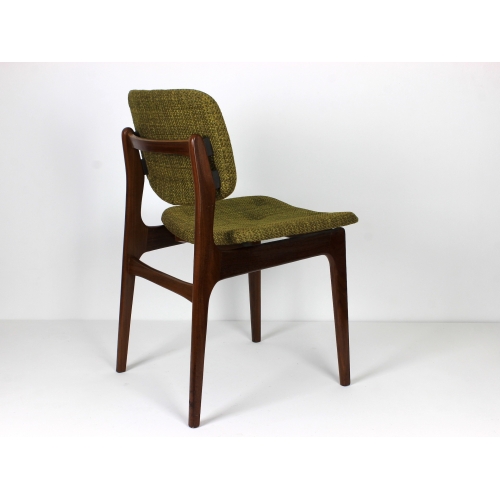 Komplet czterech tekowych krzeseł,...