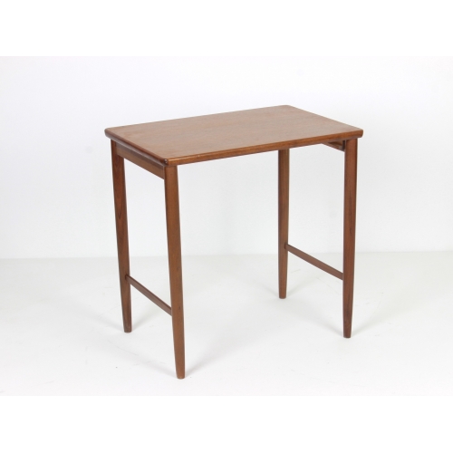 Zestaw trzech stolików tekowych, Opal...