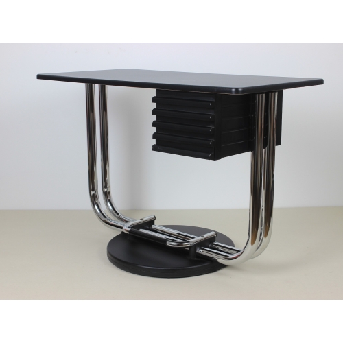 Obrotowe biurko proj. E. Sottsass,...