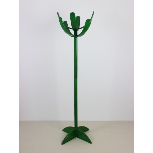 Wieszak podłogowy proj. Mauro...