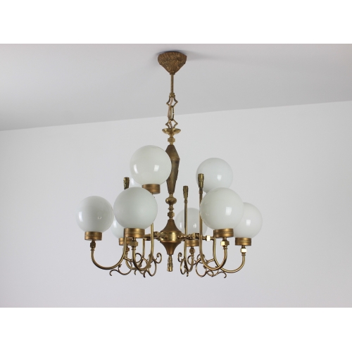 Mosiężny żyrandol ze szklanymi...