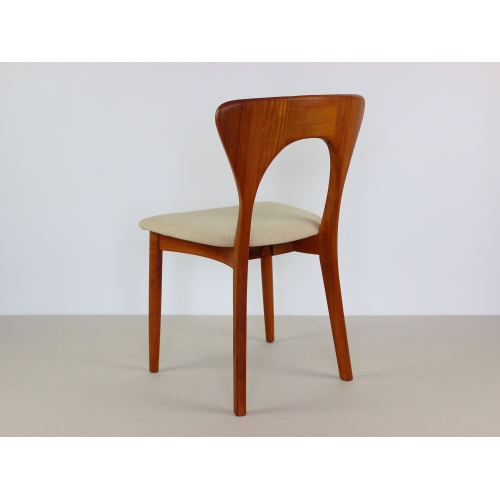 Para krzeseł tekowych proj. Niels...