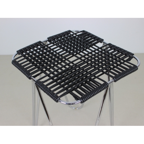 Kultowy taboret proj. W. Wołkowski,...