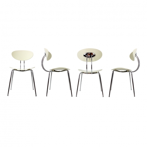 Komplet czterech krzeseł model Elyt,...