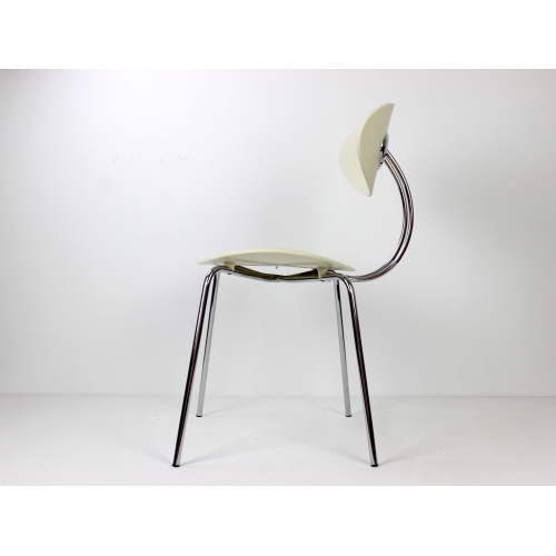 Komplet czterech krzeseł model Elyt,...