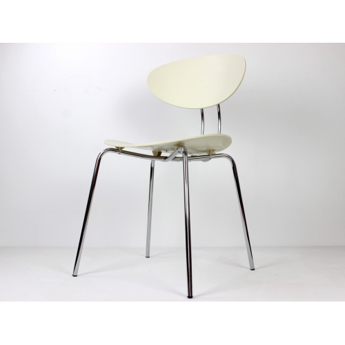 Komplet czterech krzeseł model Elyt,...