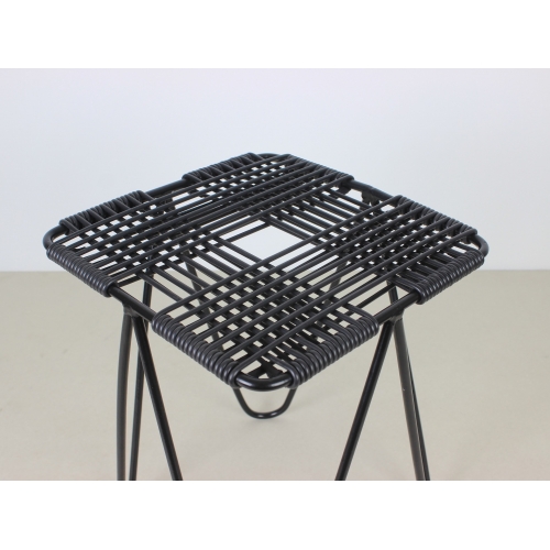 Kultowy taboret proj. W. Wołkowski,...