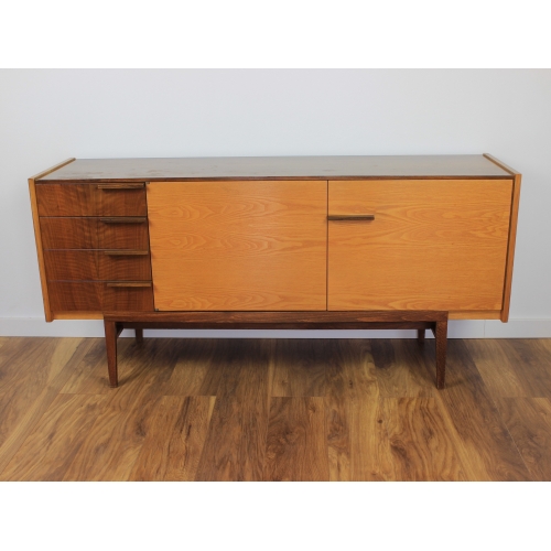 Komoda, proj. F. Mazulanik, UP...