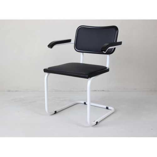 Komplet 4 krzeseł Cesca S64, M....