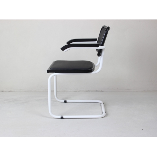 Komplet 4 krzeseł Cesca S64, M....