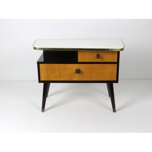 Para szafek nocnych, lata 60.