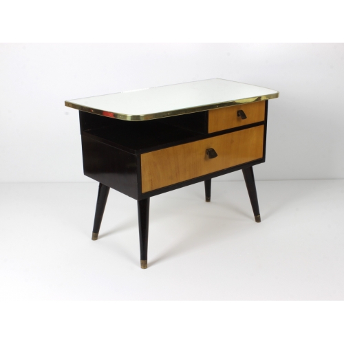 Para szafek nocnych, lata 60.