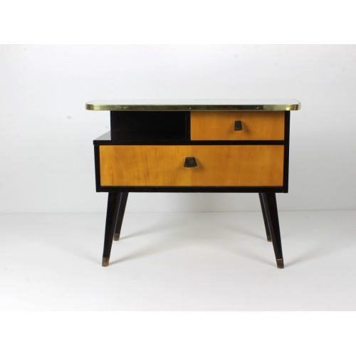 Para szafek nocnych, lata 60.