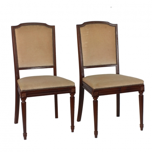 Para drewnianych krzeseł, lata 60.