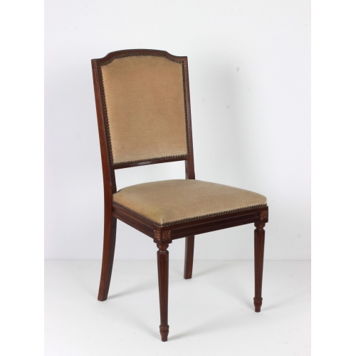 Para drewnianych krzeseł, lata 60.