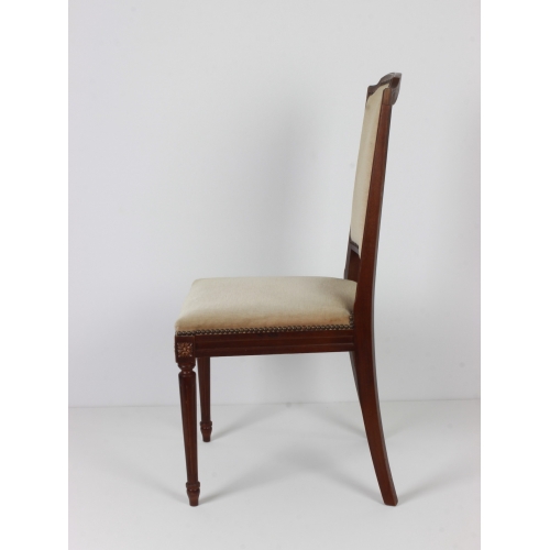 Para drewnianych krzeseł, lata 60.