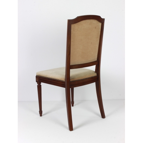 Para drewnianych krzeseł, lata 60.