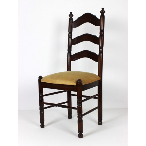 Para drewnianych krzeseł, lata 70.