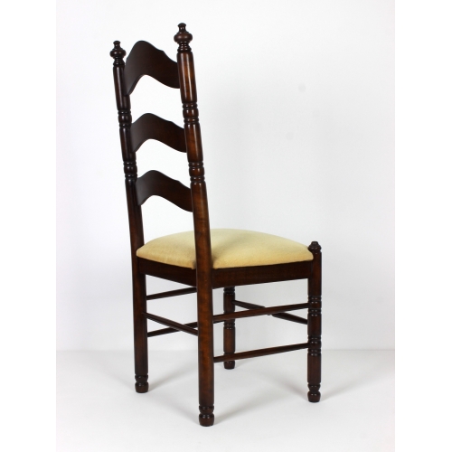 Para drewnianych krzeseł, lata 70.