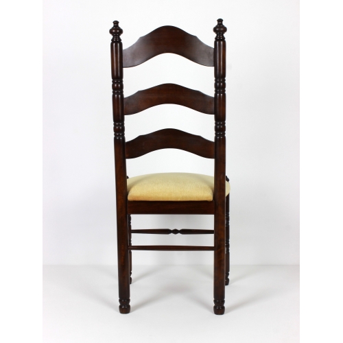 Para drewnianych krzeseł, lata 70.