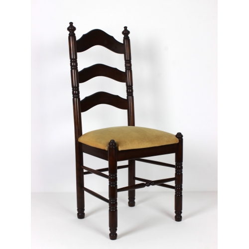 Para drewnianych krzeseł, lata 70.